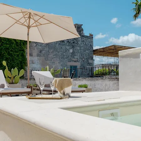 Palazzo Angelica - Luxury Retreat Otranto Bed & Breakfast Giurdignano Exterior photo